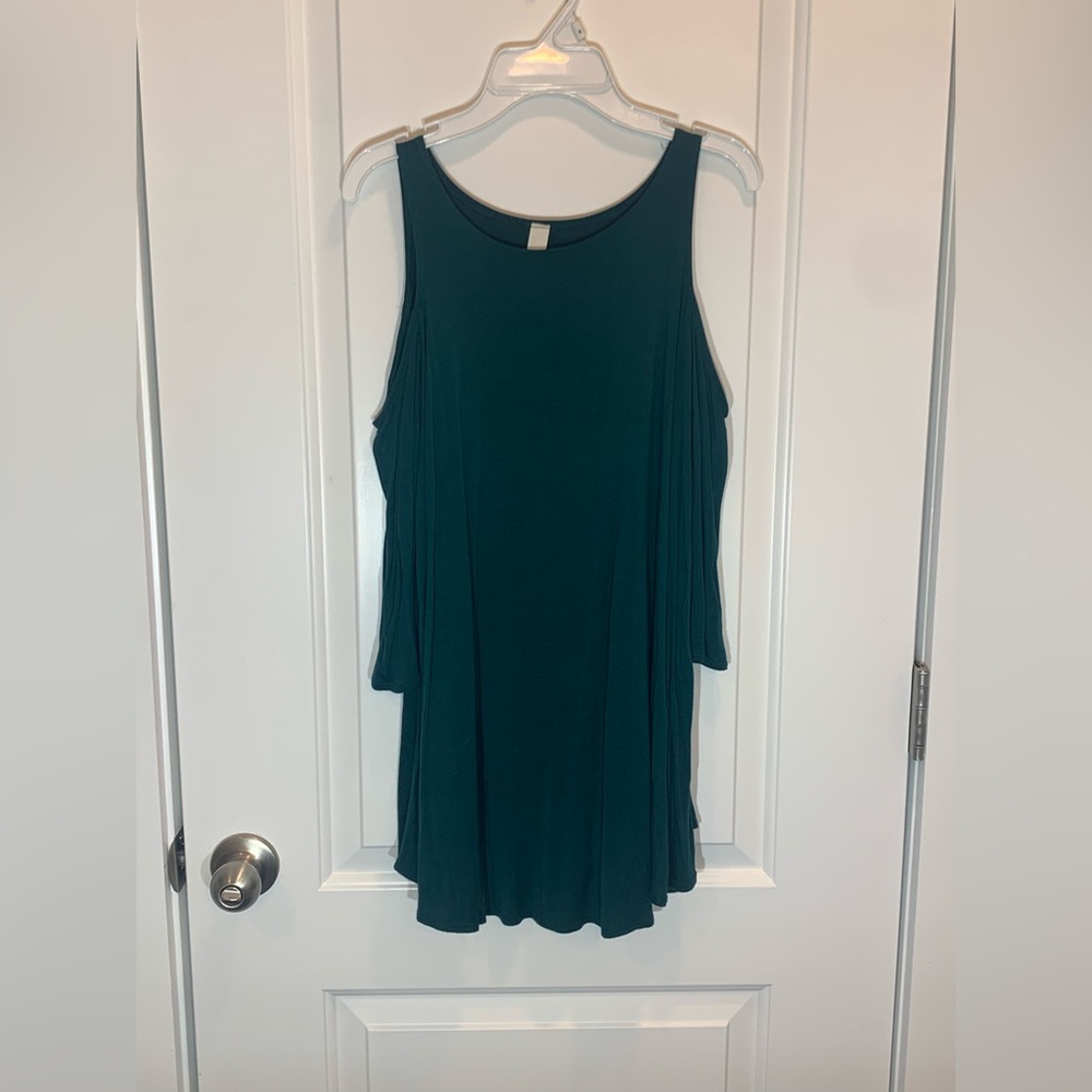 Boutique Cold Shoulder Top - Emerald Green